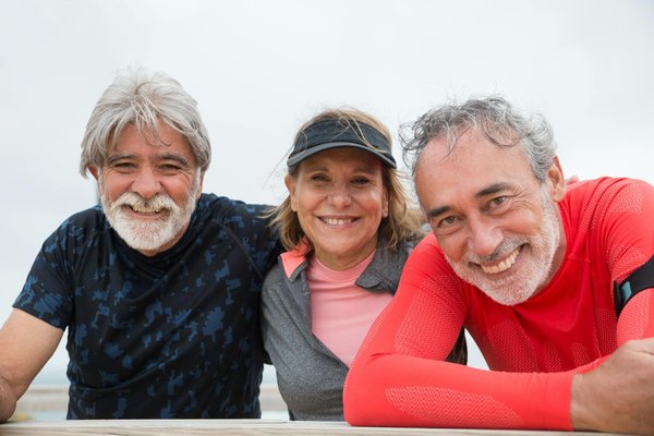 How can UK gastroenterologists manage irritable bowel syndrome with dietary interventions?